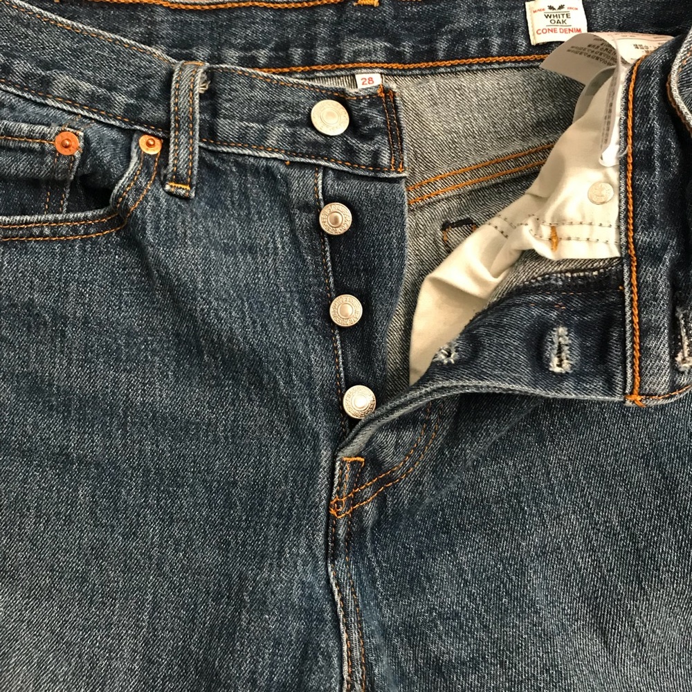 Levi wedgie jeans
